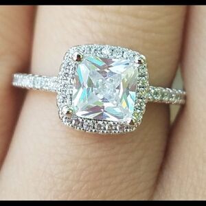 Beautiful Halo CZ Diamond Ring